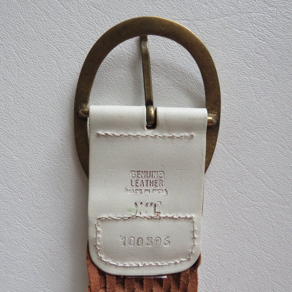 White Gold Basket Weave Front Closure Genuine Leather Oval Buckle Belt - Picture 7 of 11